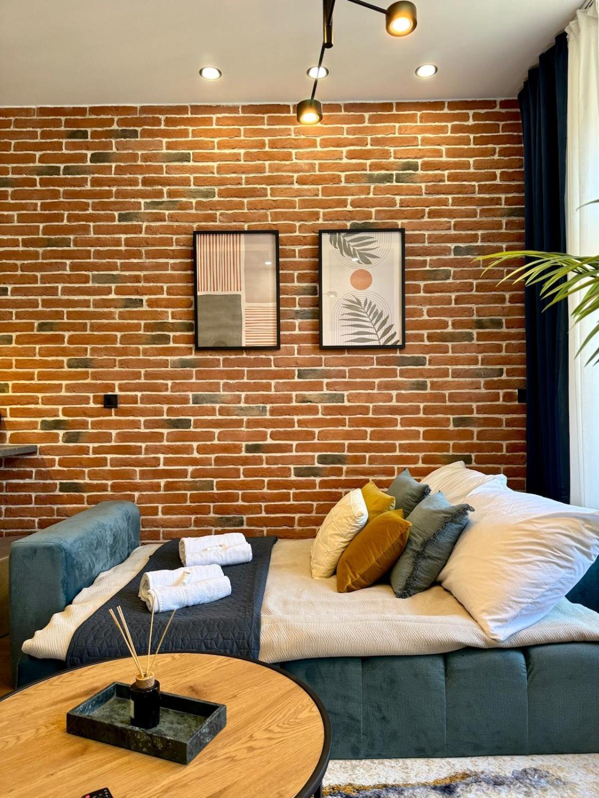 Appartamento 10 Minutes Charles Bridge Modern Apartment, Praga